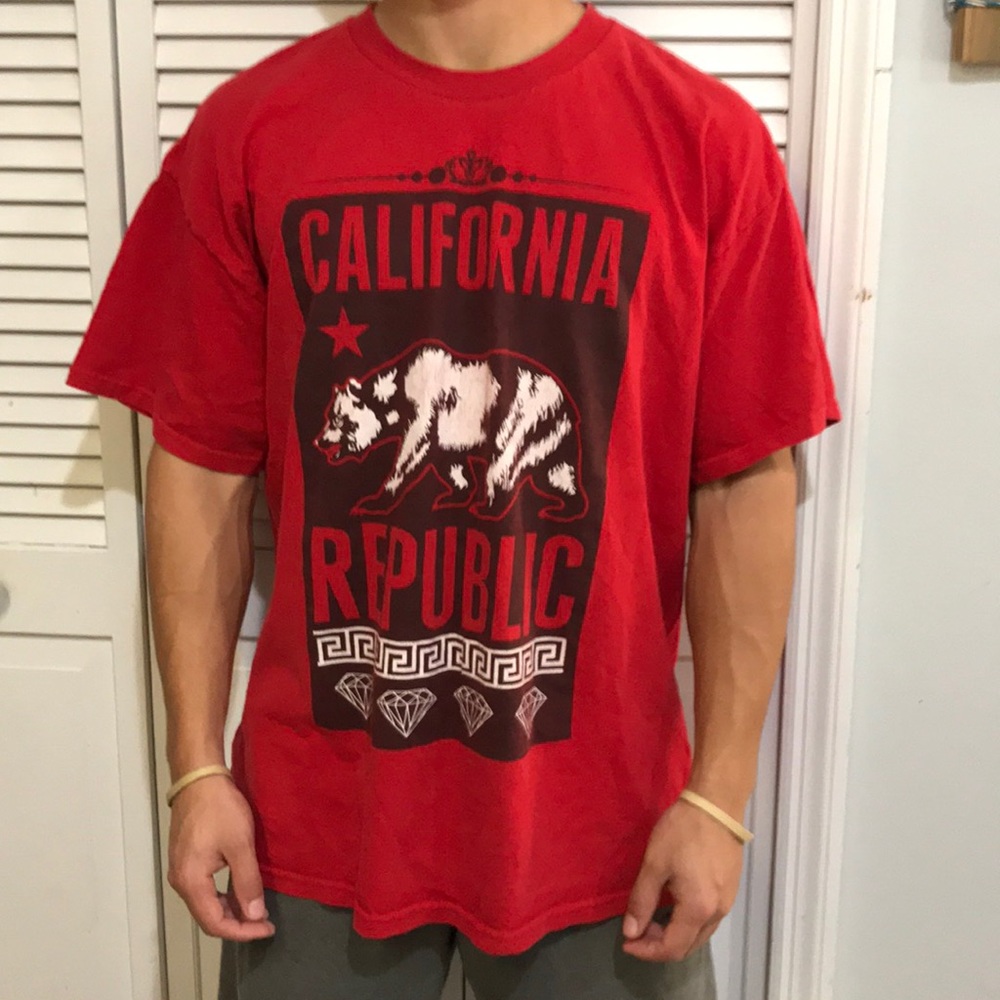California republic Tshirt Sz L see description.